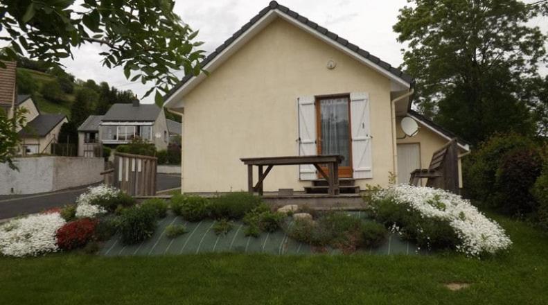 Cantal Gite Au Pied Du Griou Super Lioran Saint-Jacques-des-Blats Exterior photo